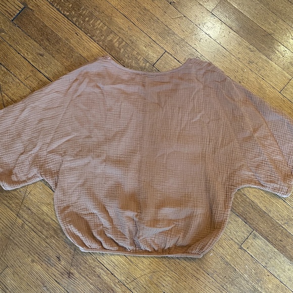 Suunday Gauze Dolman Top in Meerkat, XS - Picture 6 of 6